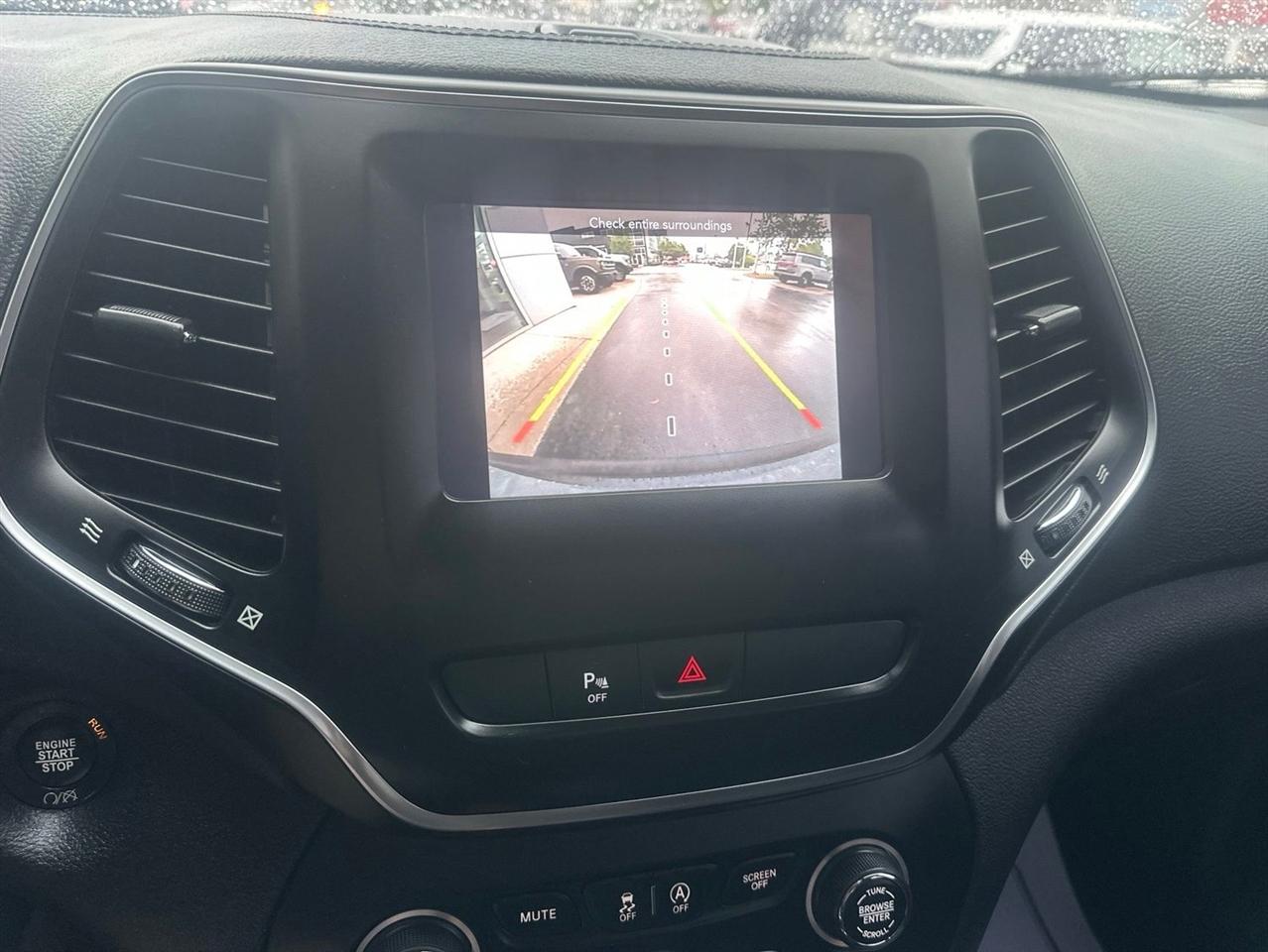 Jeep Cherokee  2020