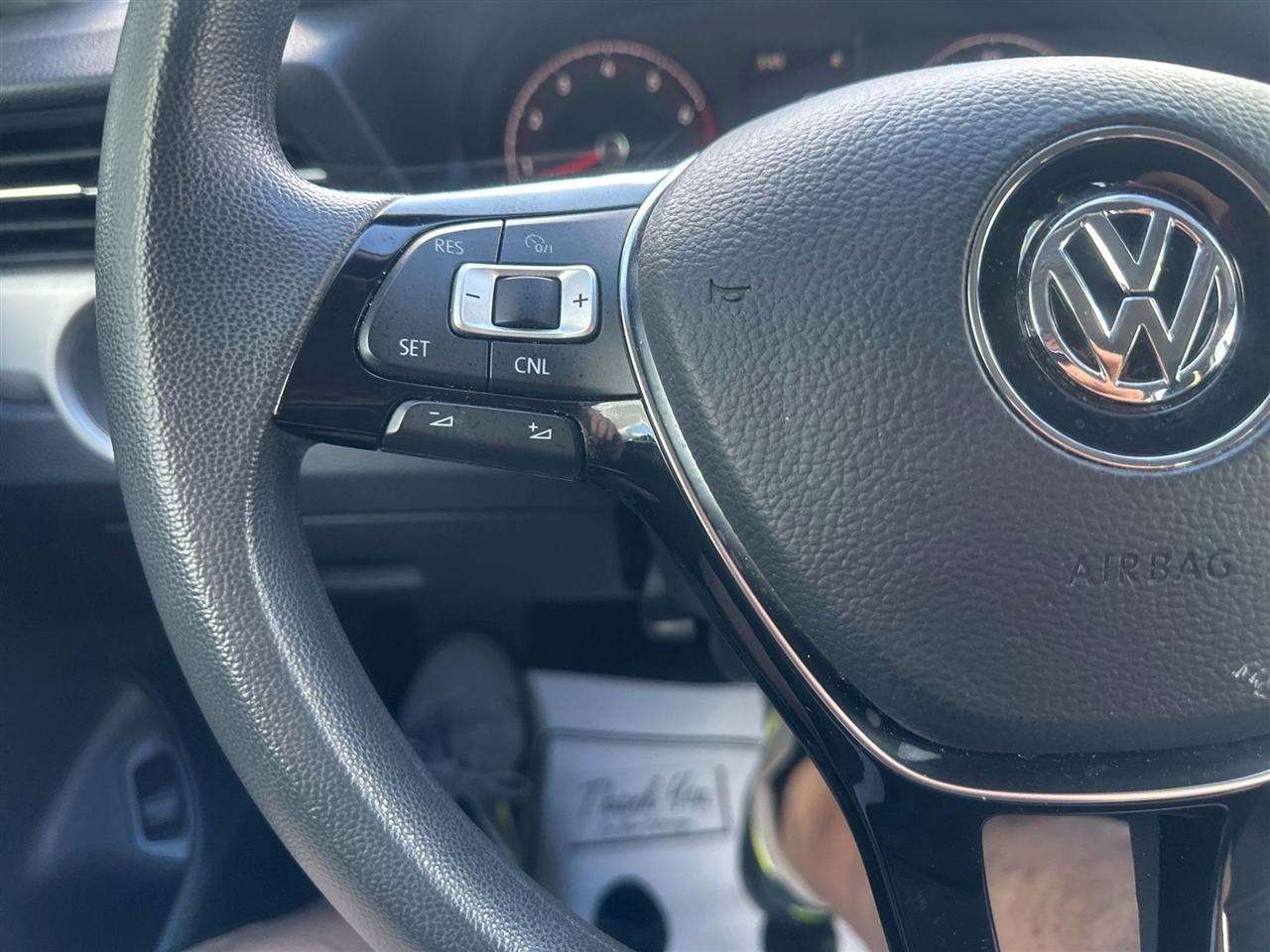 Volkswagen Passat  2020