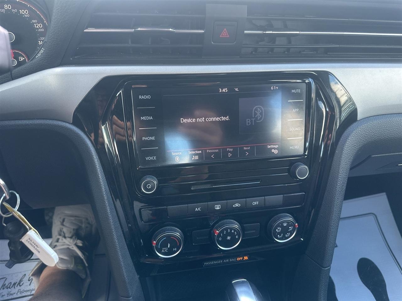 Volkswagen Passat  2020