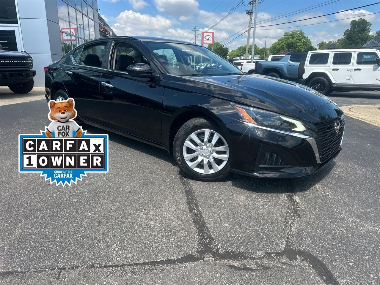 Nissan Altima  2023