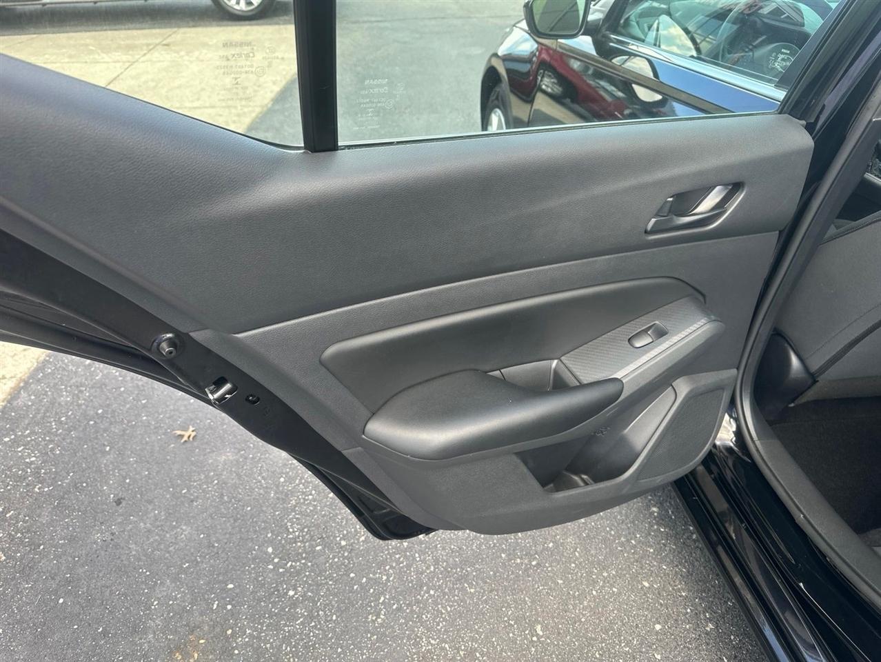 Nissan Altima  2023