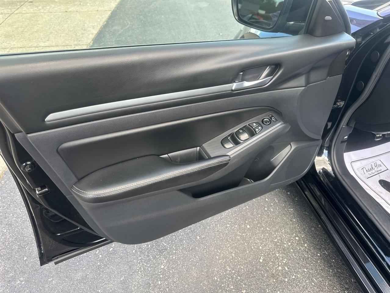Nissan Altima  2023