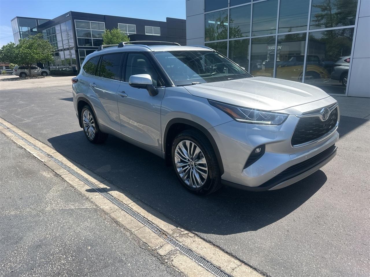 Toyota Highlander  2025