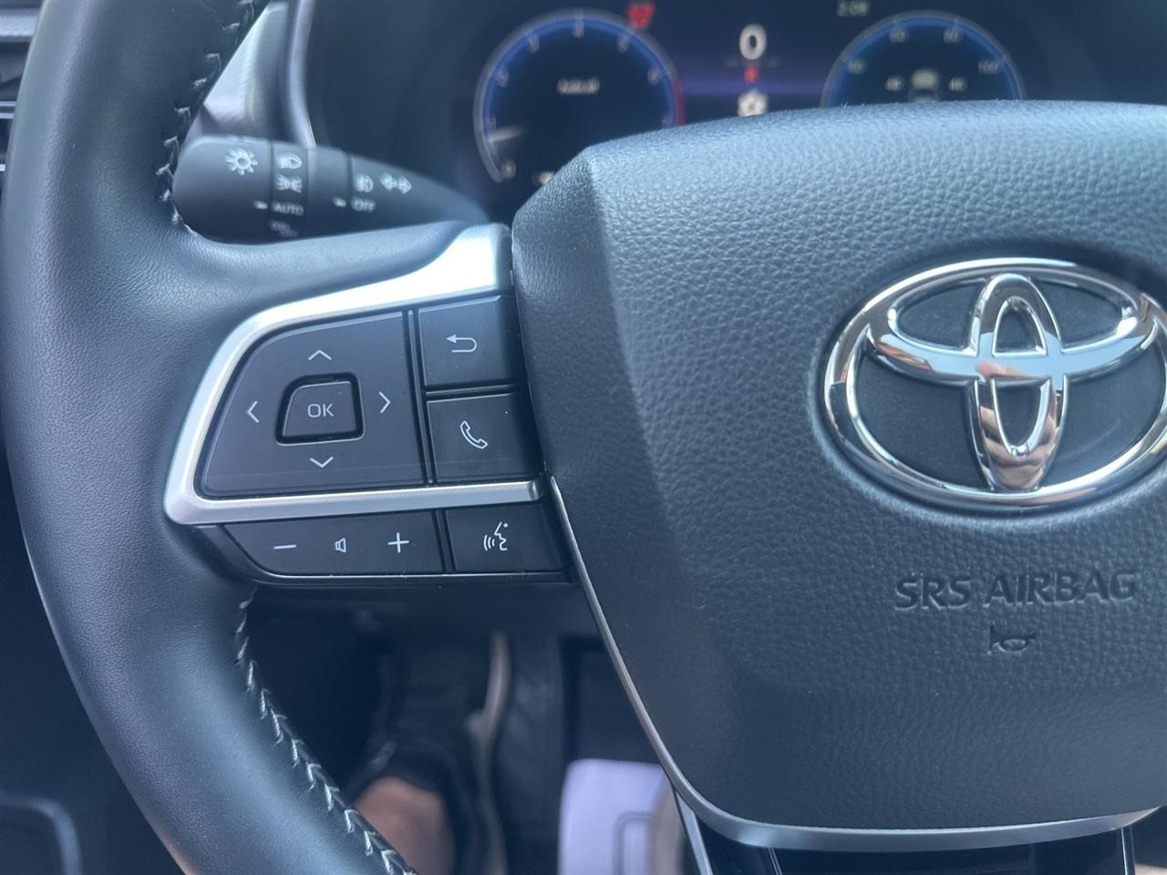 Toyota Highlander  2025
