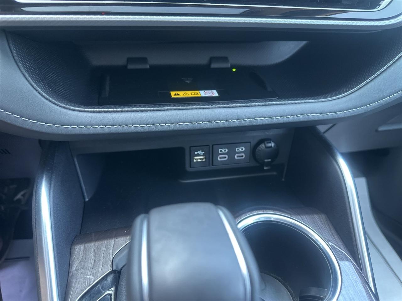 Toyota Highlander  2025