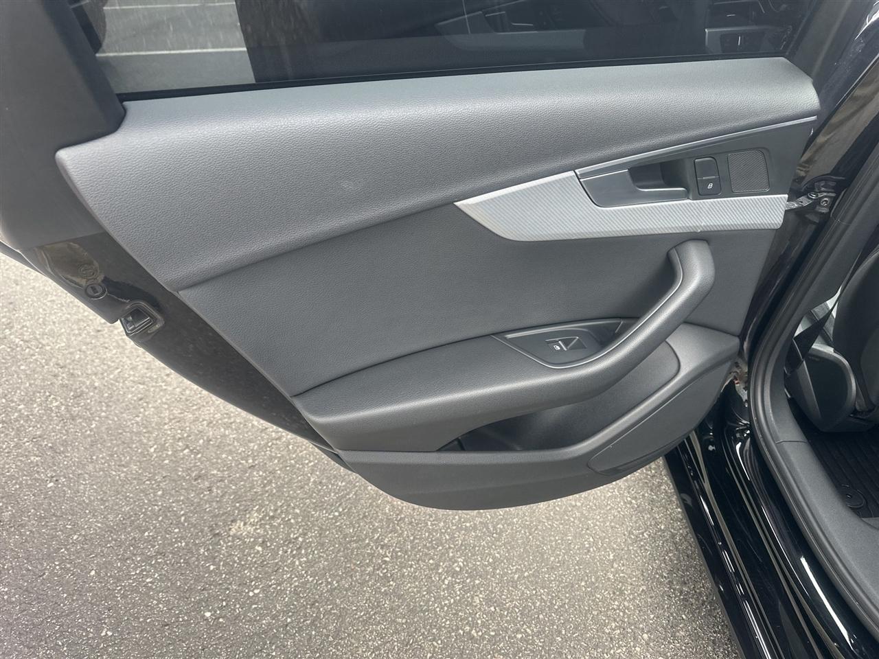 Audi A4  2019