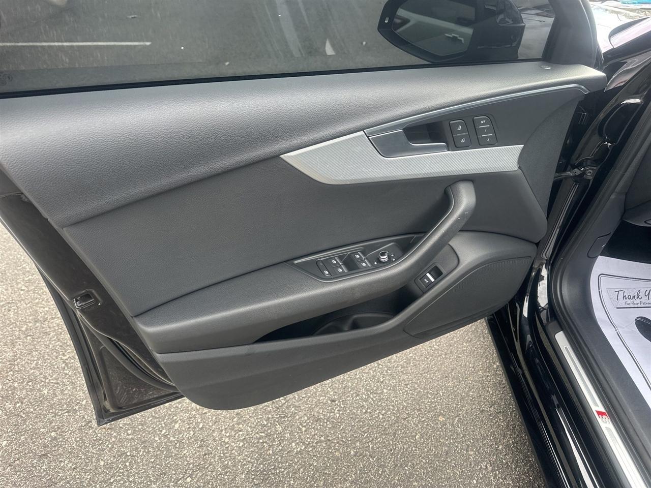 Audi A4  2019