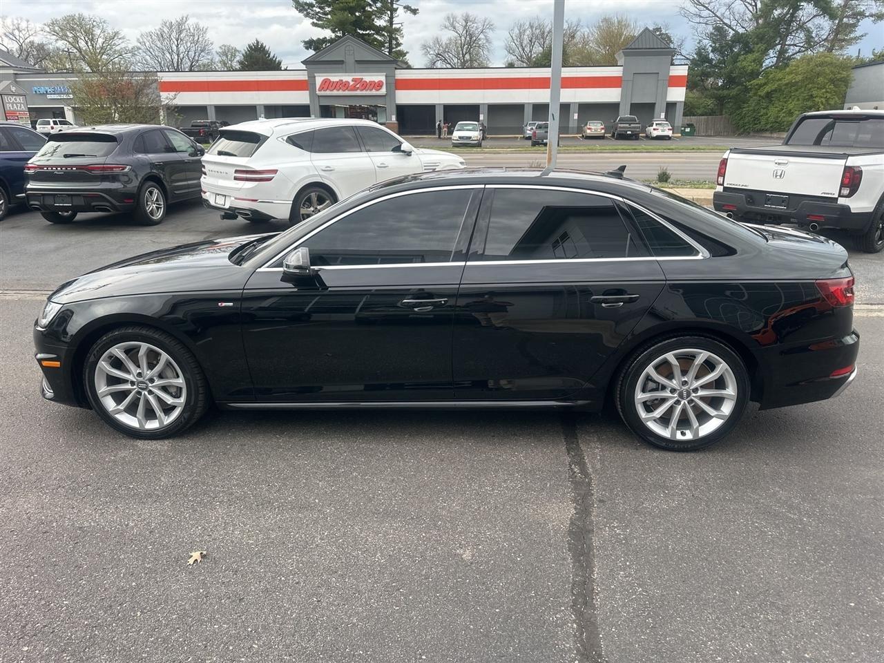 Audi A4  2019