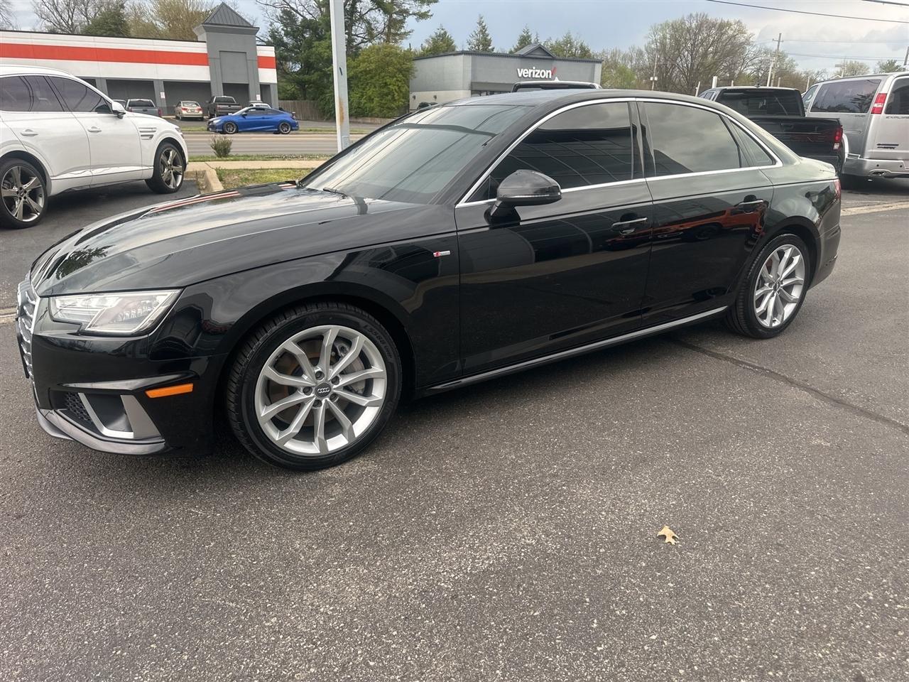 Audi A4  2019