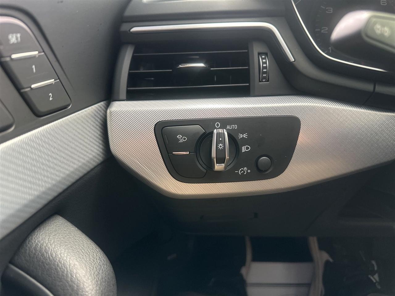 Audi A4  2019