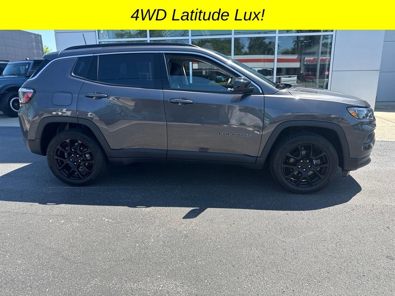 2022 Jeep Compass Latitude Lux