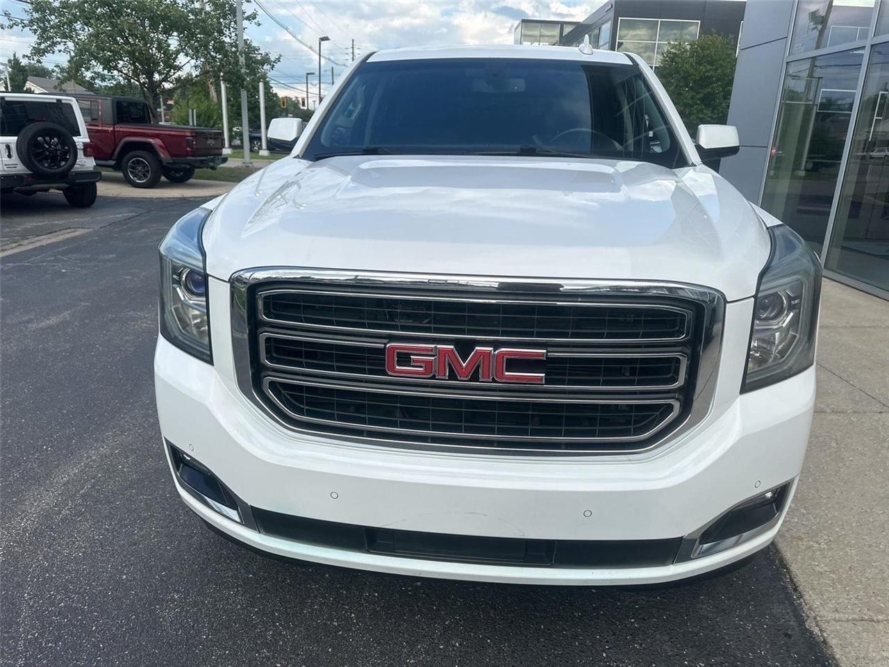 GMC Yukon  2017