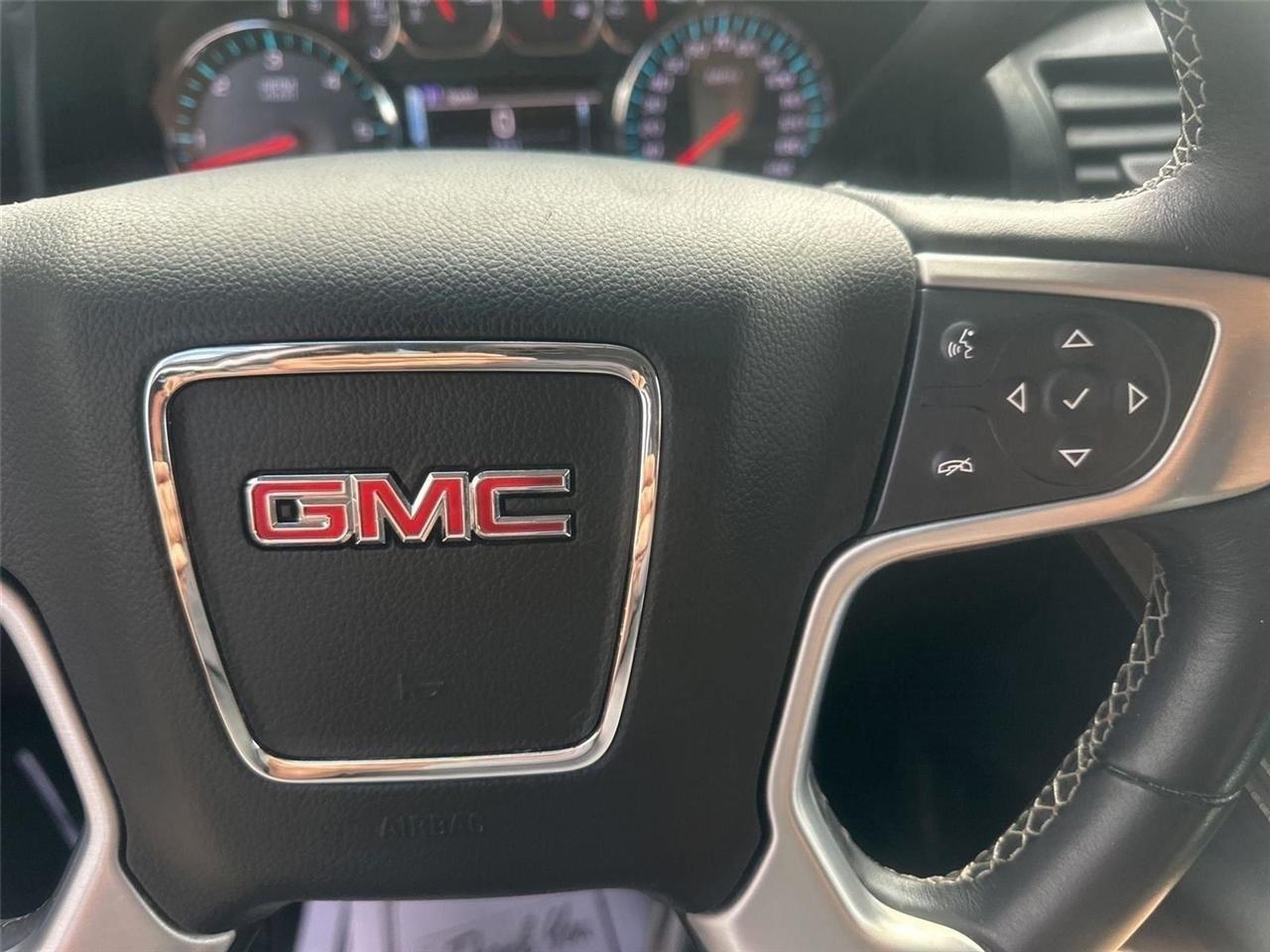 GMC Yukon  2017