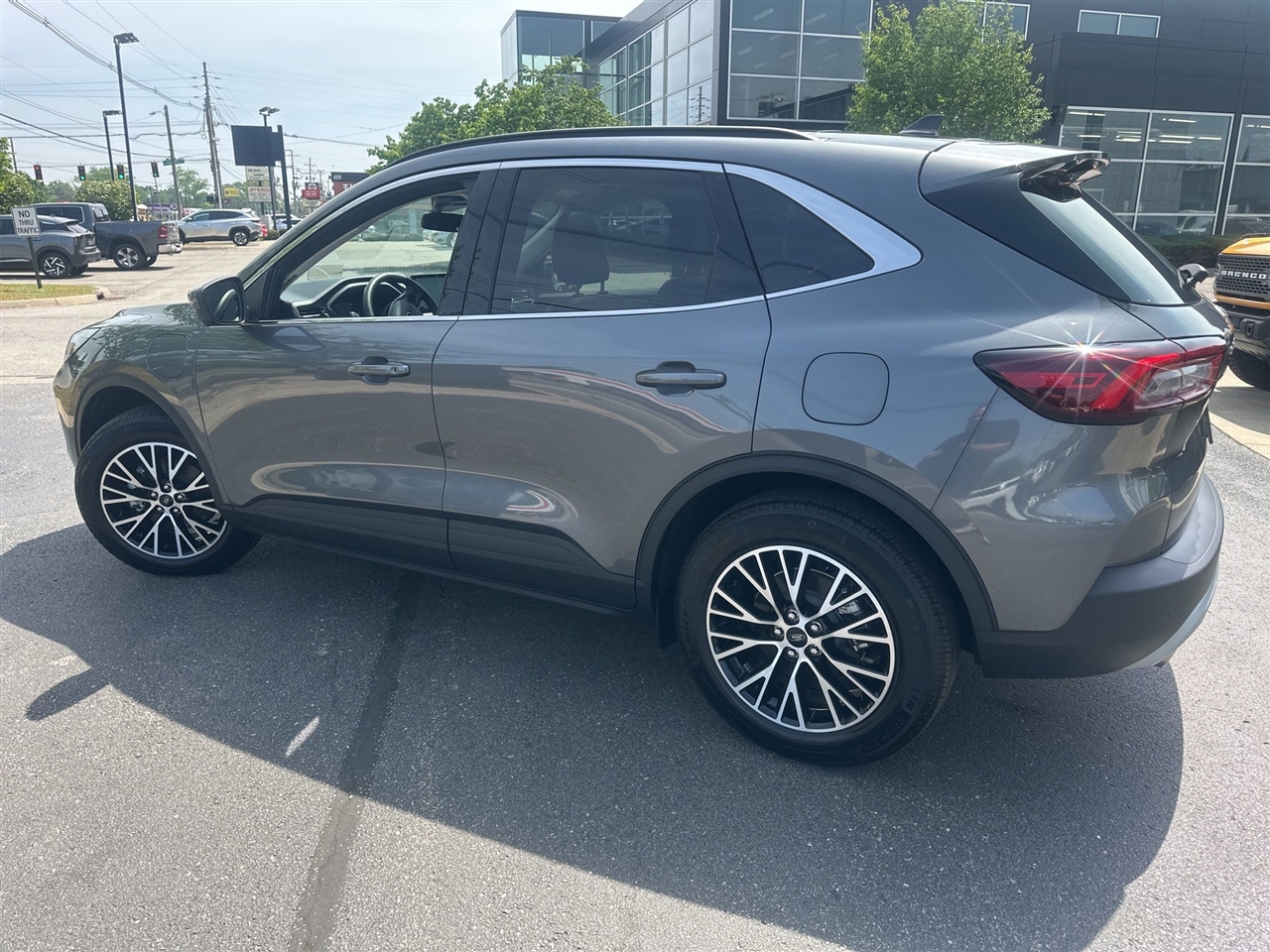 Ford Escape Plug-in Hybrid  2025