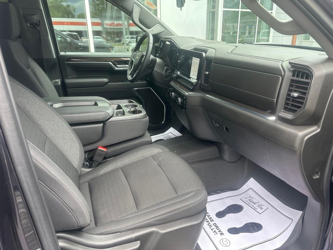 Chevrolet Silverado 1500  2024