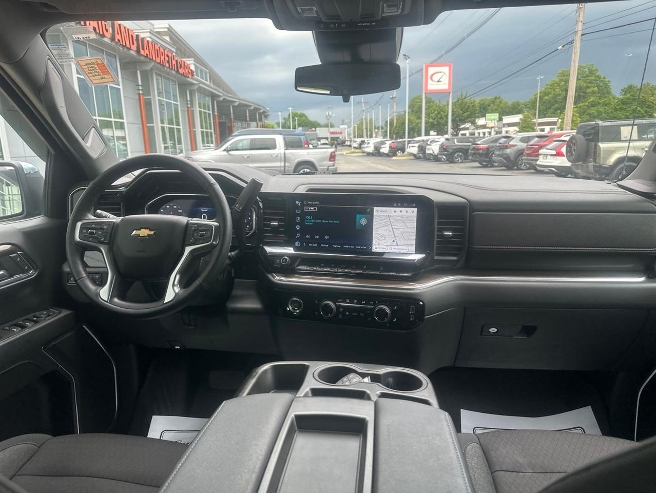 Chevrolet Silverado 1500  2024