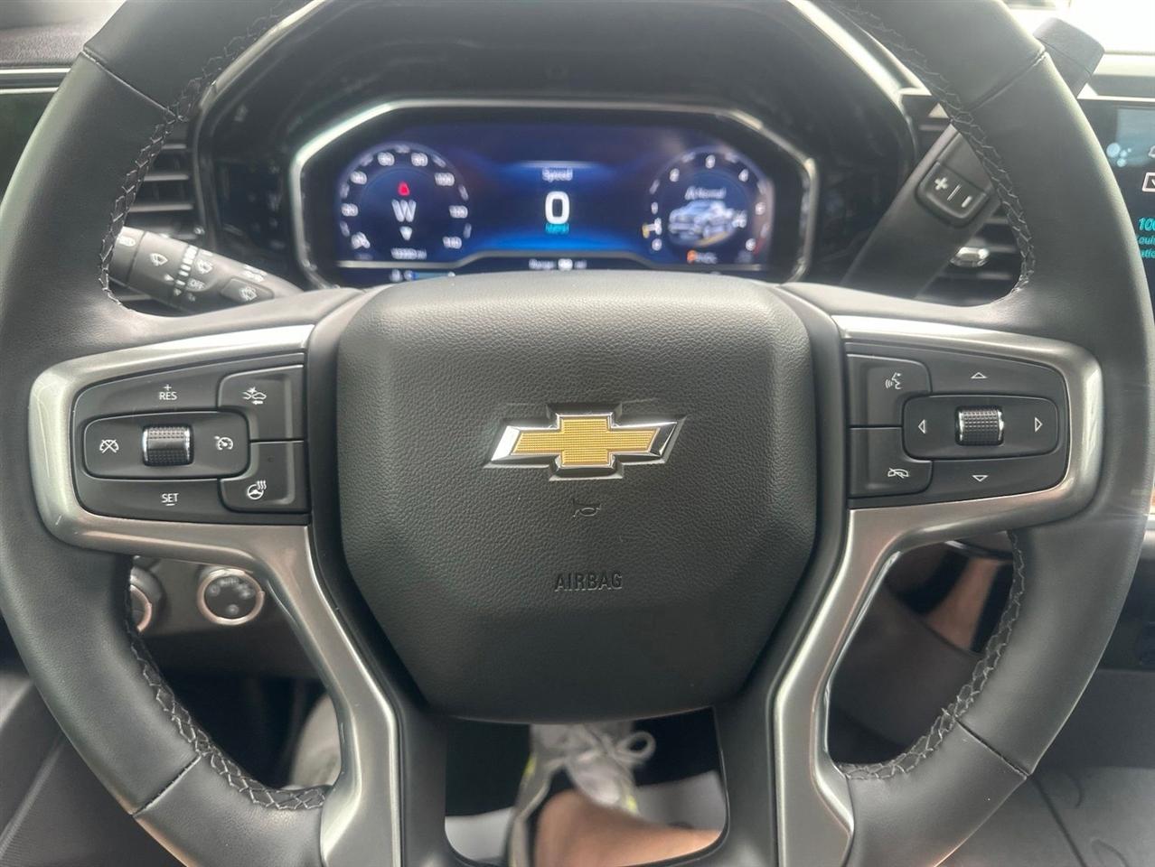 Chevrolet Silverado 1500  2024