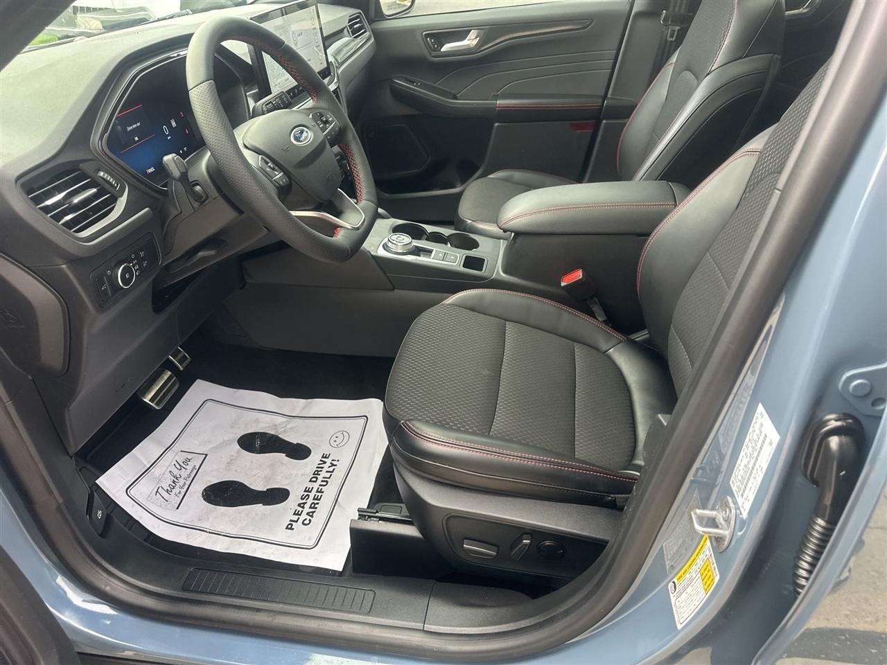 Ford Escape  2024