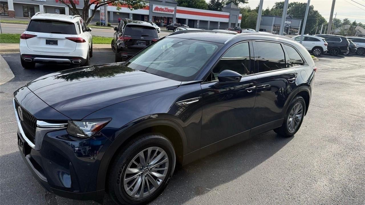 Mazda CX-90  2025