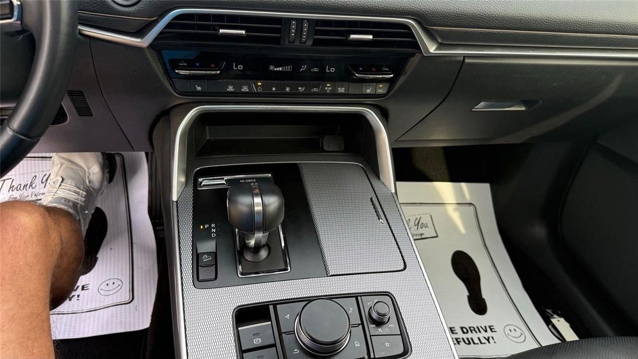 Mazda CX-90  2025