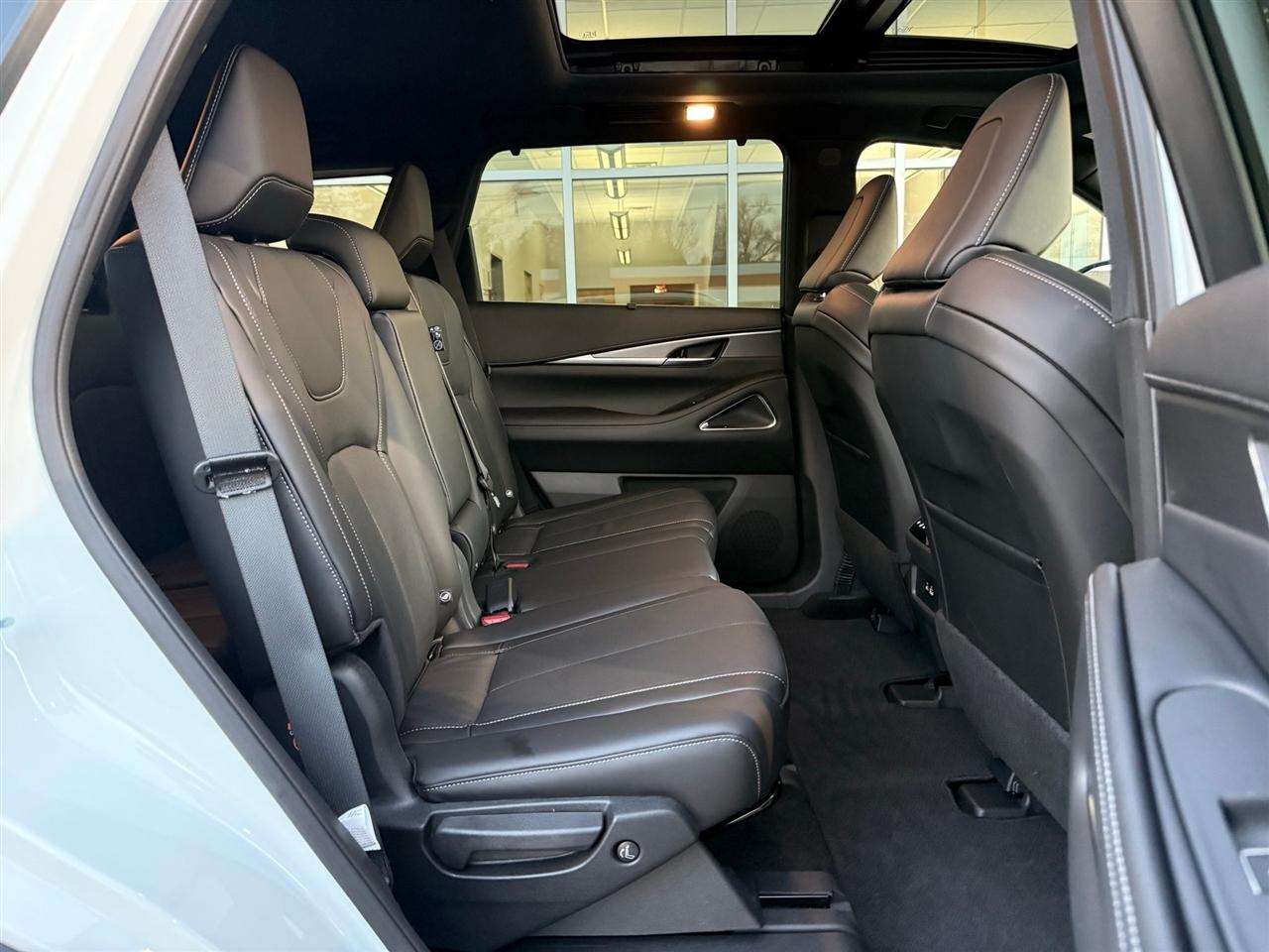 Infiniti QX60  2025