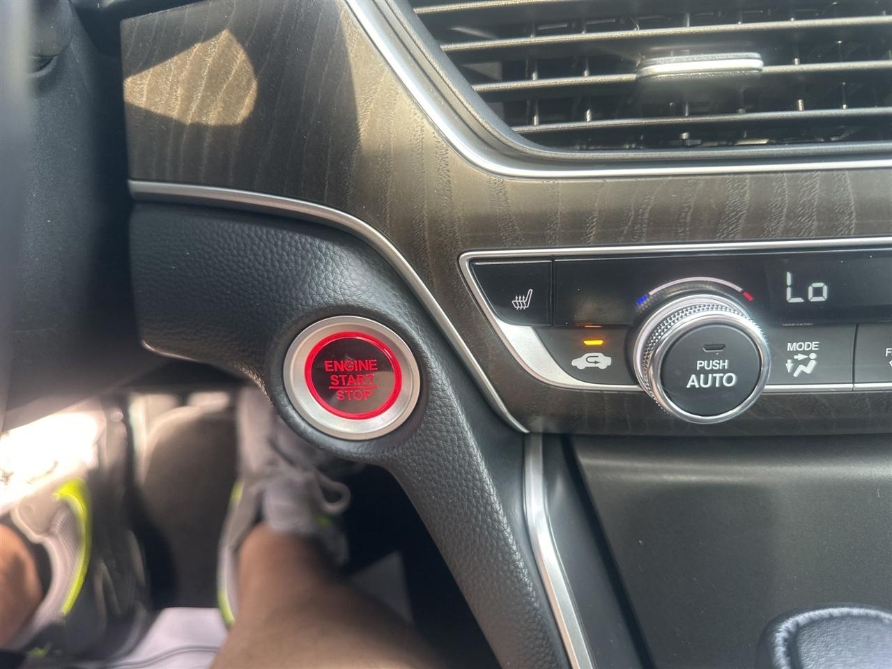 Honda Accord  2020