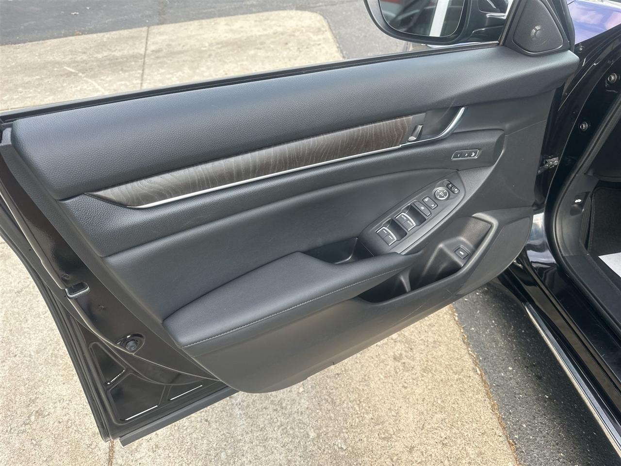 Honda Accord  2020