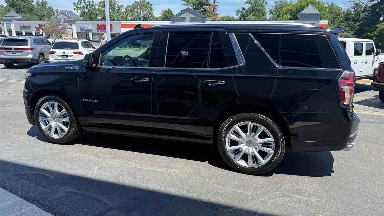 Chevrolet Tahoe  2021