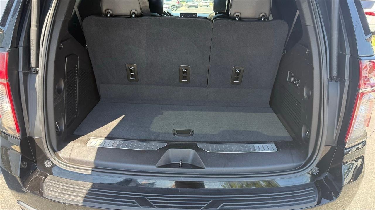Chevrolet Tahoe  2021