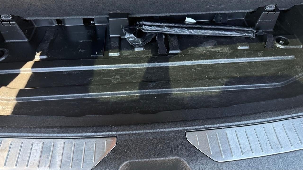 Chevrolet Tahoe  2021