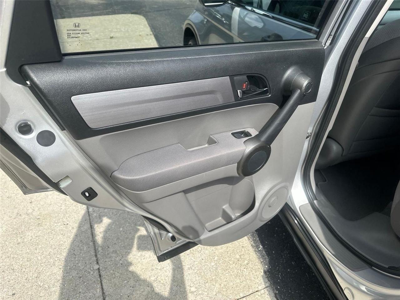 Honda CR-V  2011