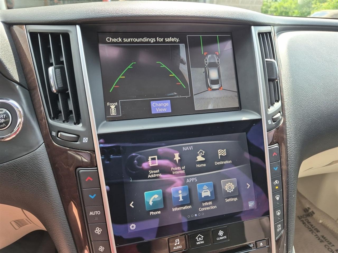 Infiniti Q50  2015