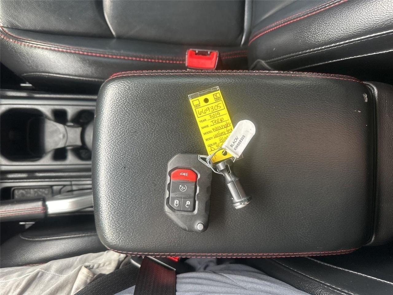 Jeep Wrangler  2019