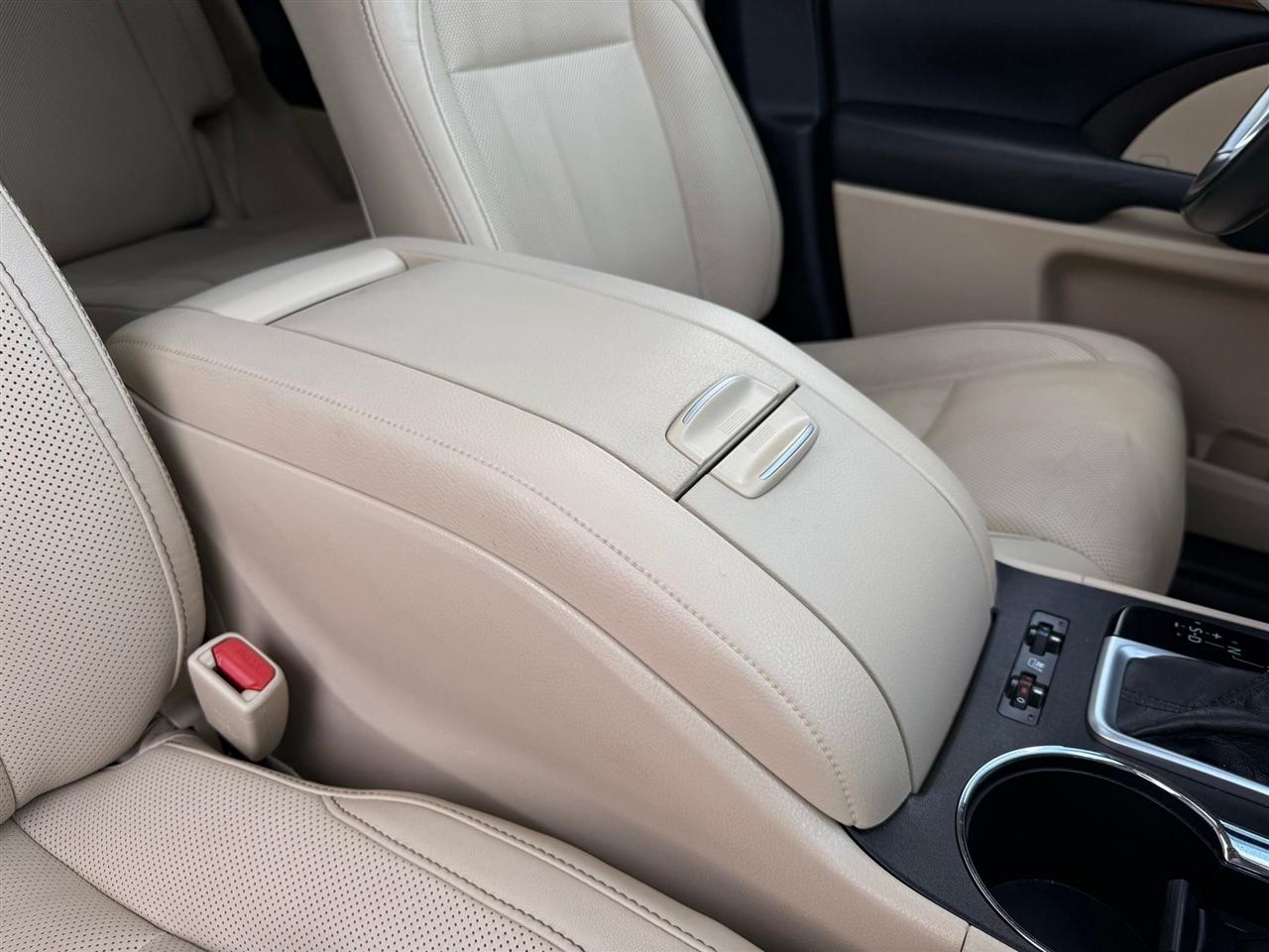 Toyota Highlander  2019
