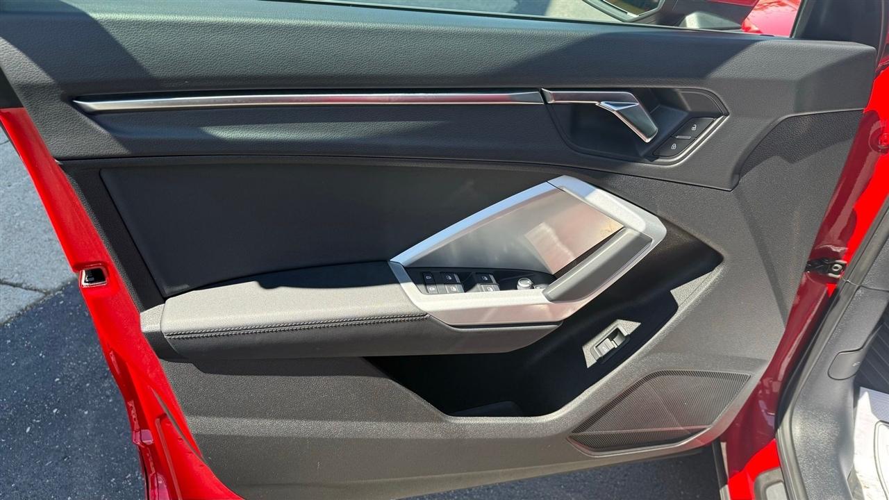 Audi Q3  2022