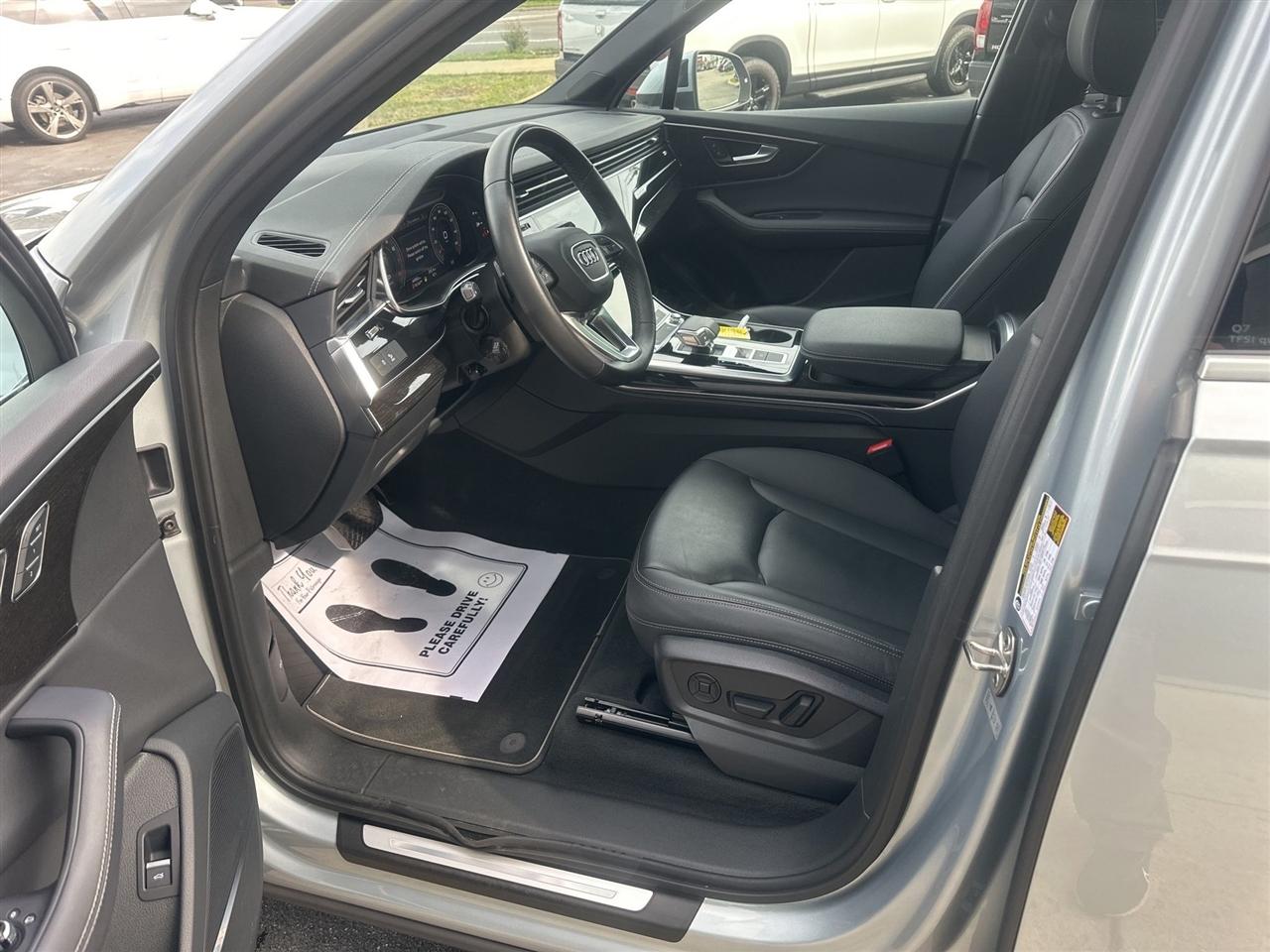 Audi Q7  2025