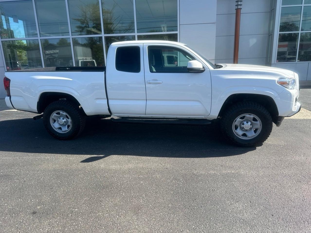 Toyota Tacoma  2021