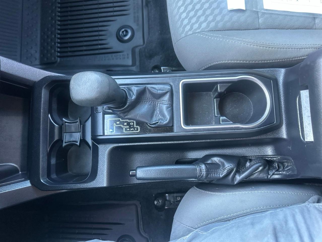Toyota Tacoma  2021