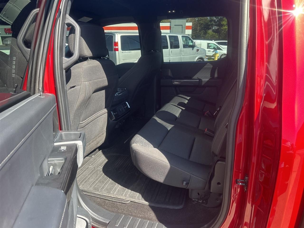 Ford F-150  2021