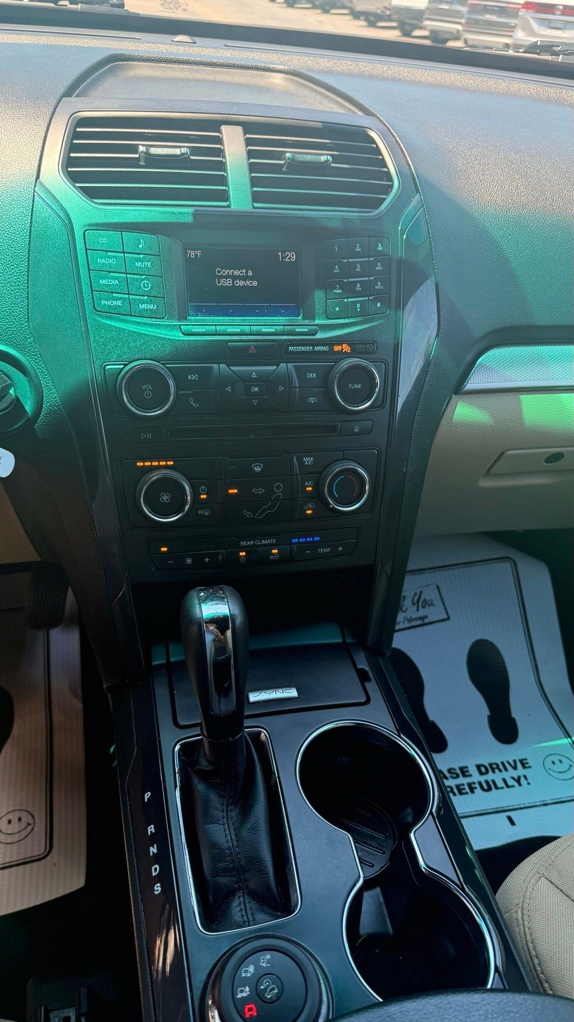 Ford Explorer  2017