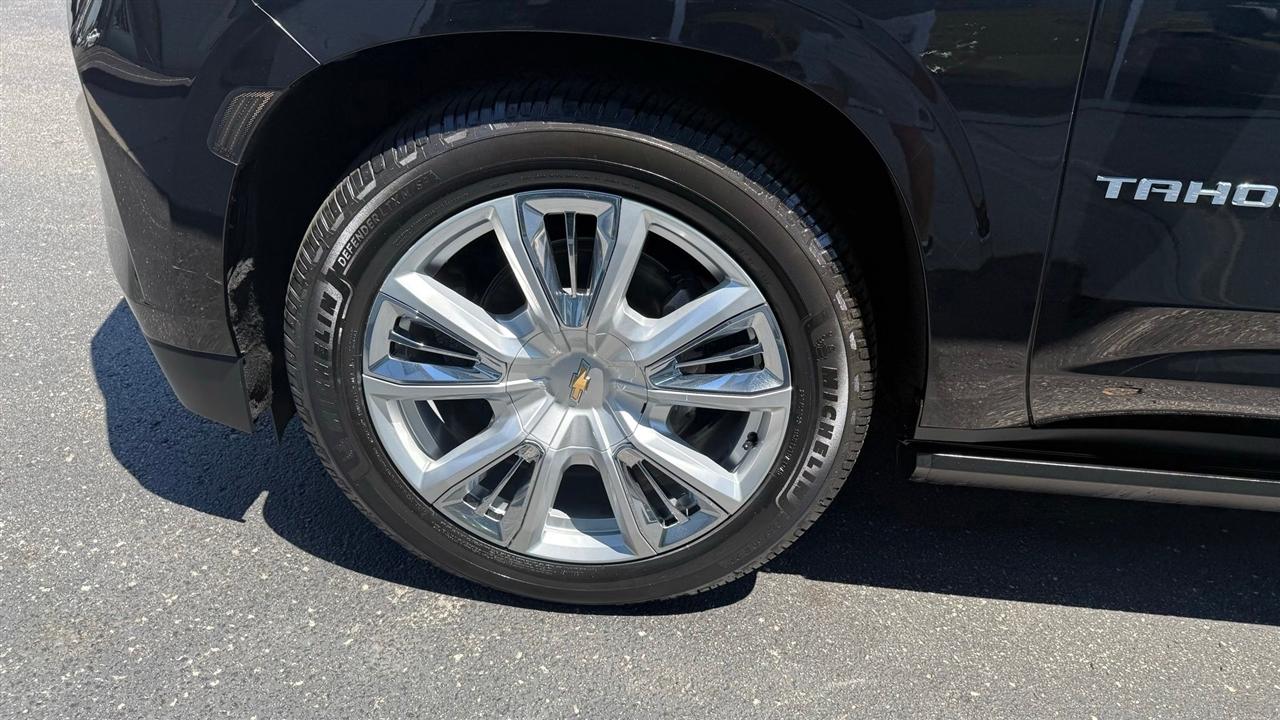 Chevrolet Tahoe  2021