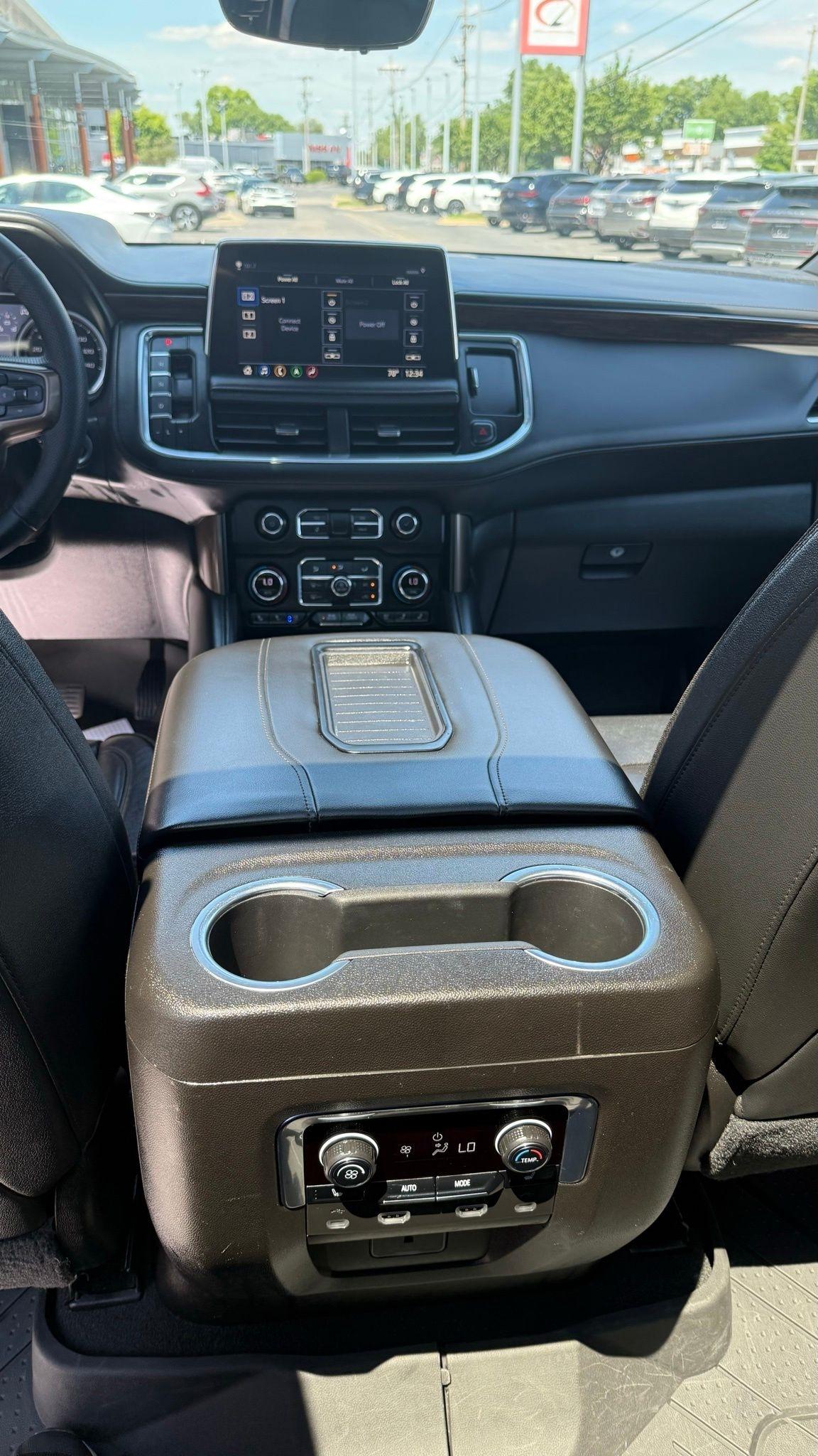 Chevrolet Tahoe  2021