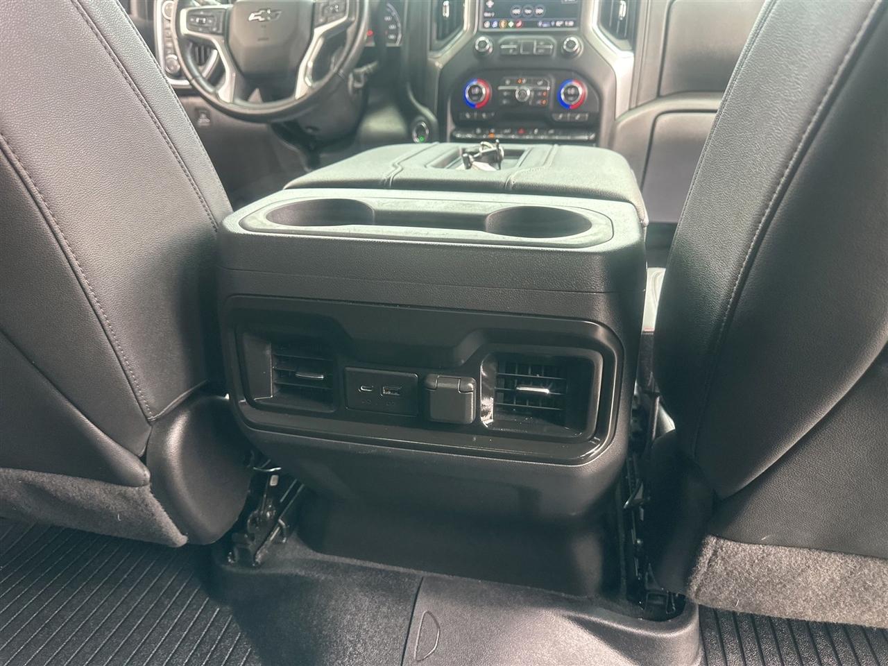 Chevrolet Silverado 1500  2021