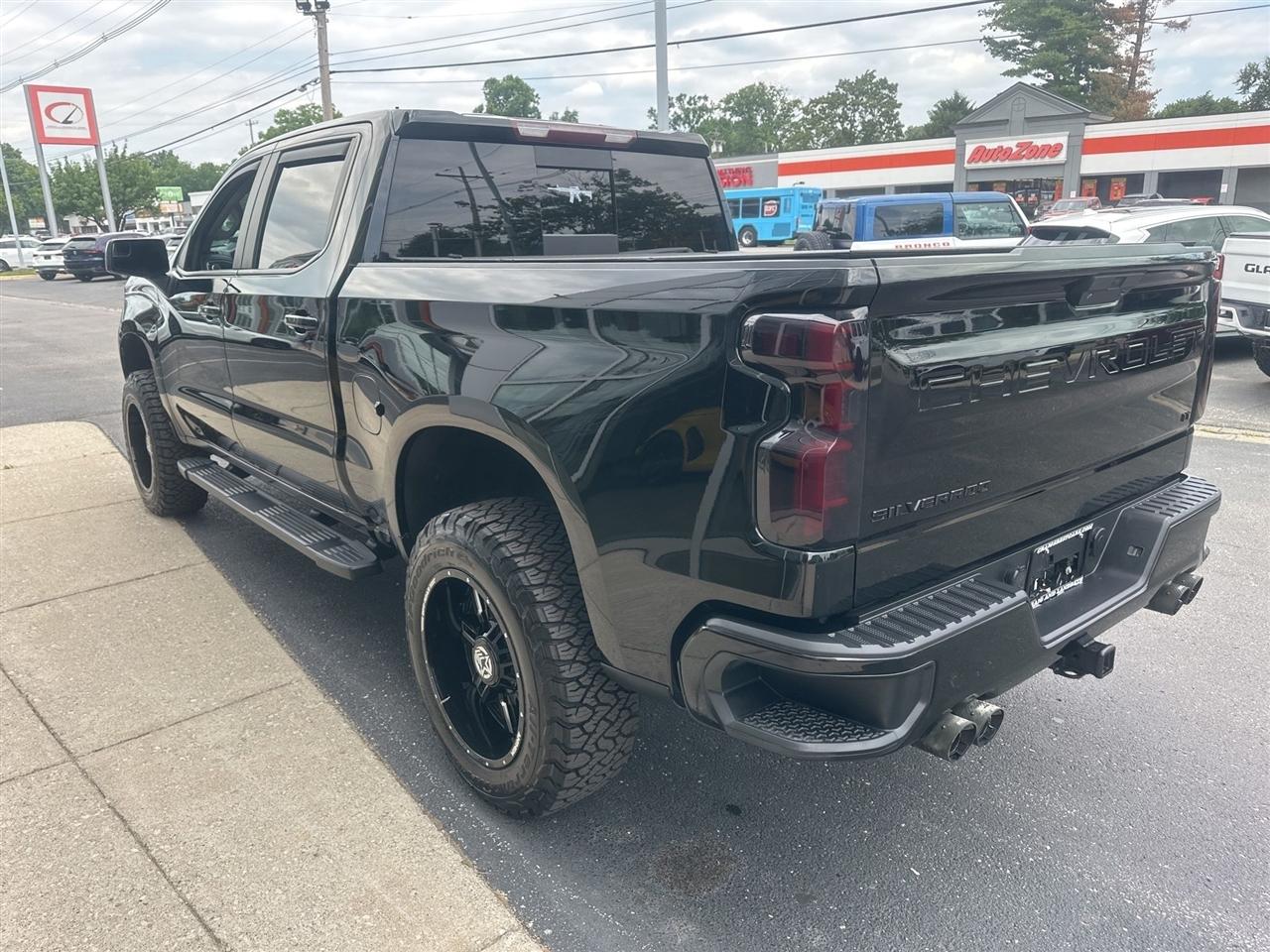 Chevrolet Silverado 1500  2021