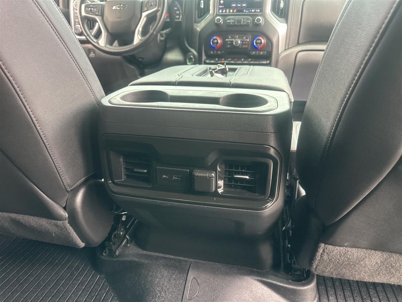 Chevrolet Silverado 1500  2021
