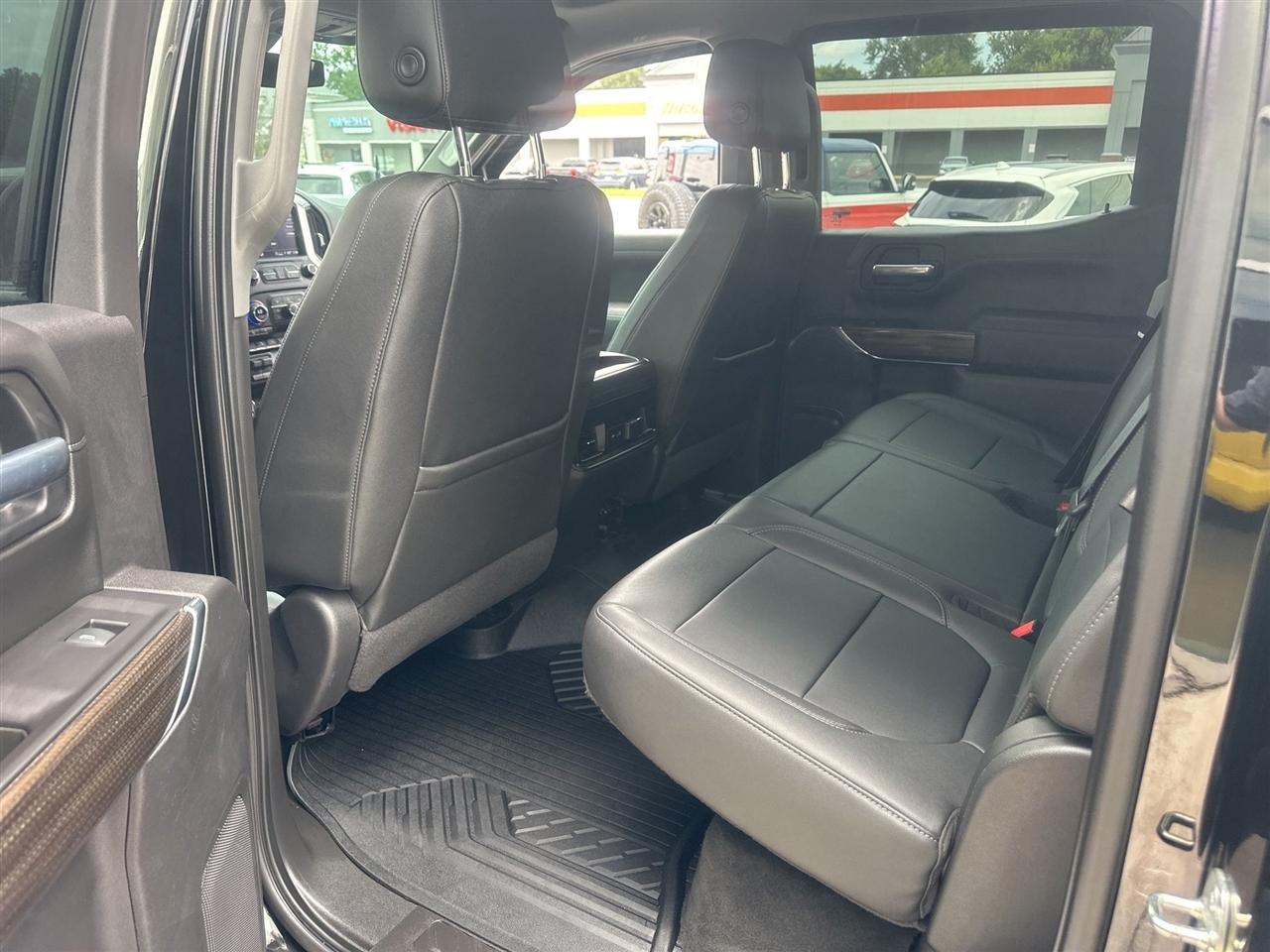 Chevrolet Silverado 1500  2021