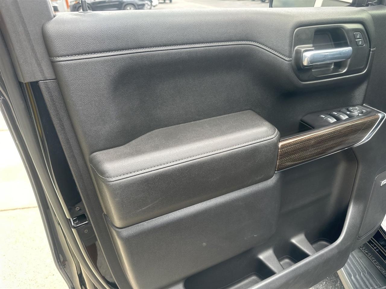 Chevrolet Silverado 1500  2021