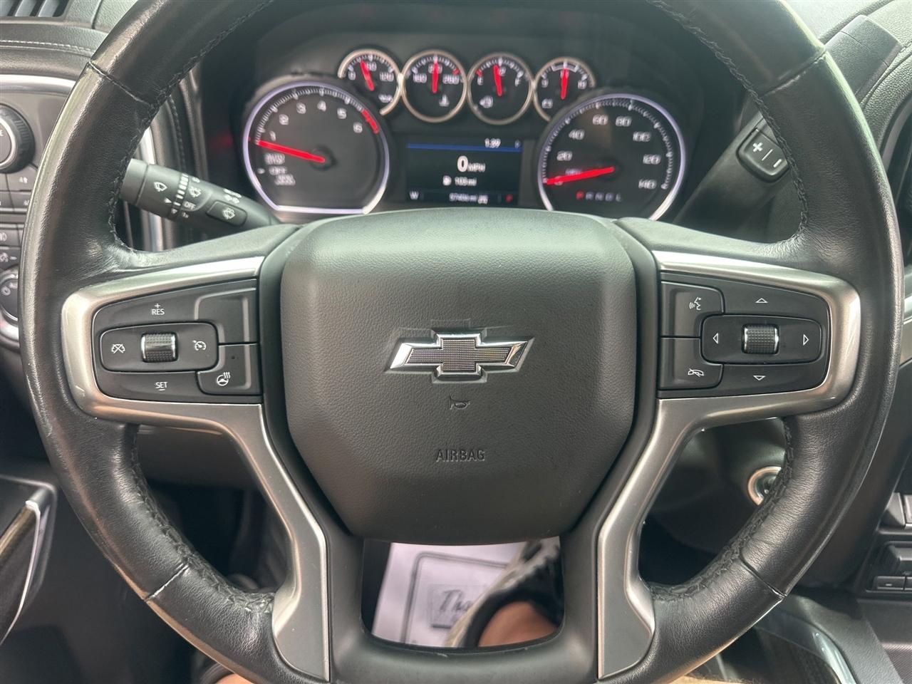 Chevrolet Silverado 1500  2021