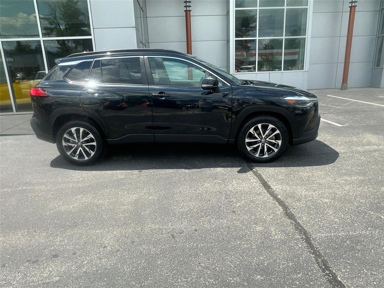 Toyota Corolla Cross  2025