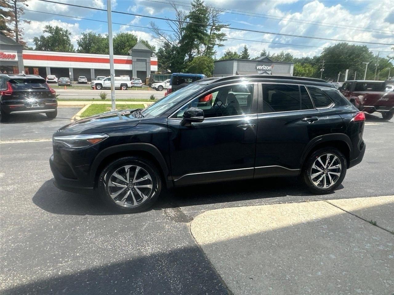 Toyota Corolla Cross  2025